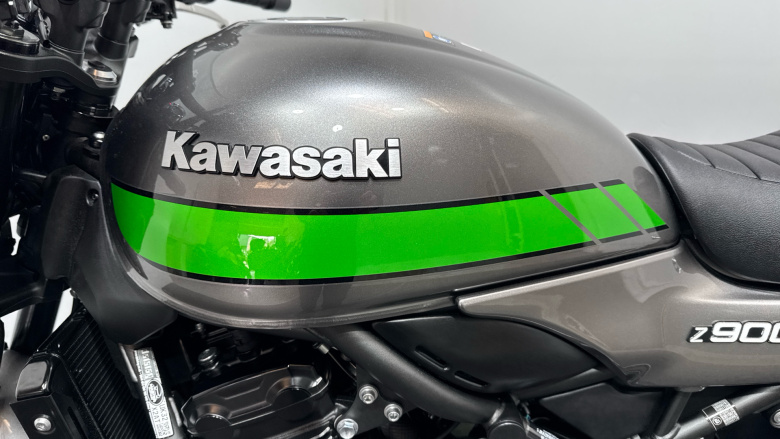 Kawasaki Z R900EKF (19MY)